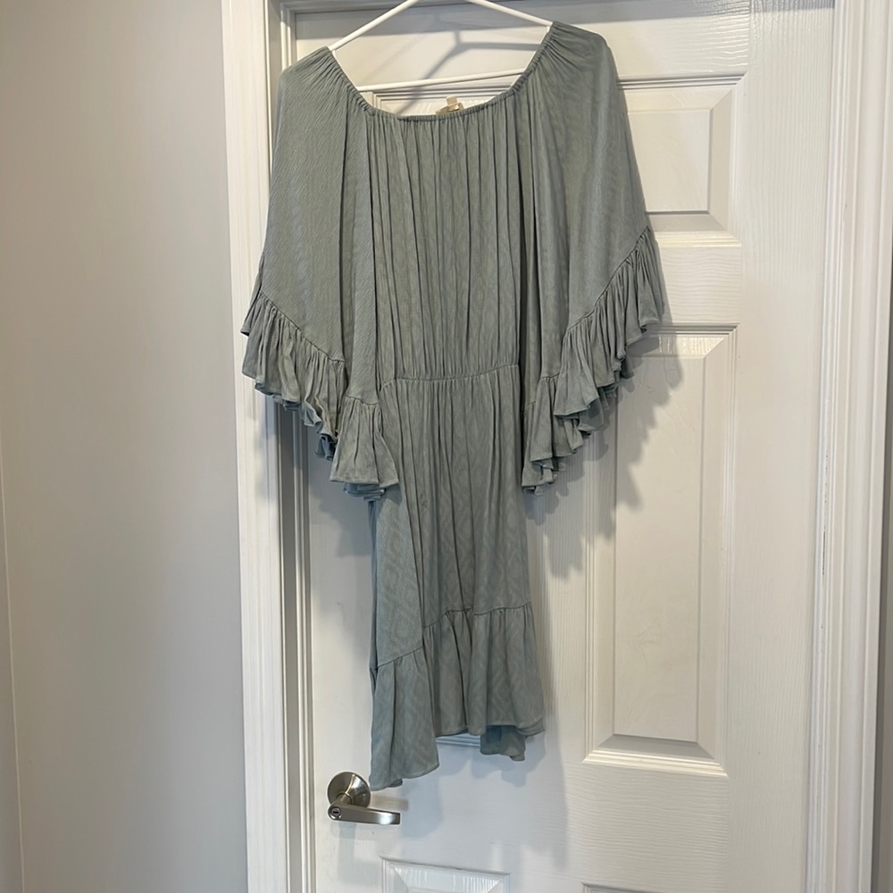 Off the shoulder saje green reset dress size small